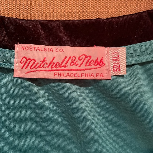 Mitchelll & Ness NBA Jersey Ja Morant - Picture 4 of 10